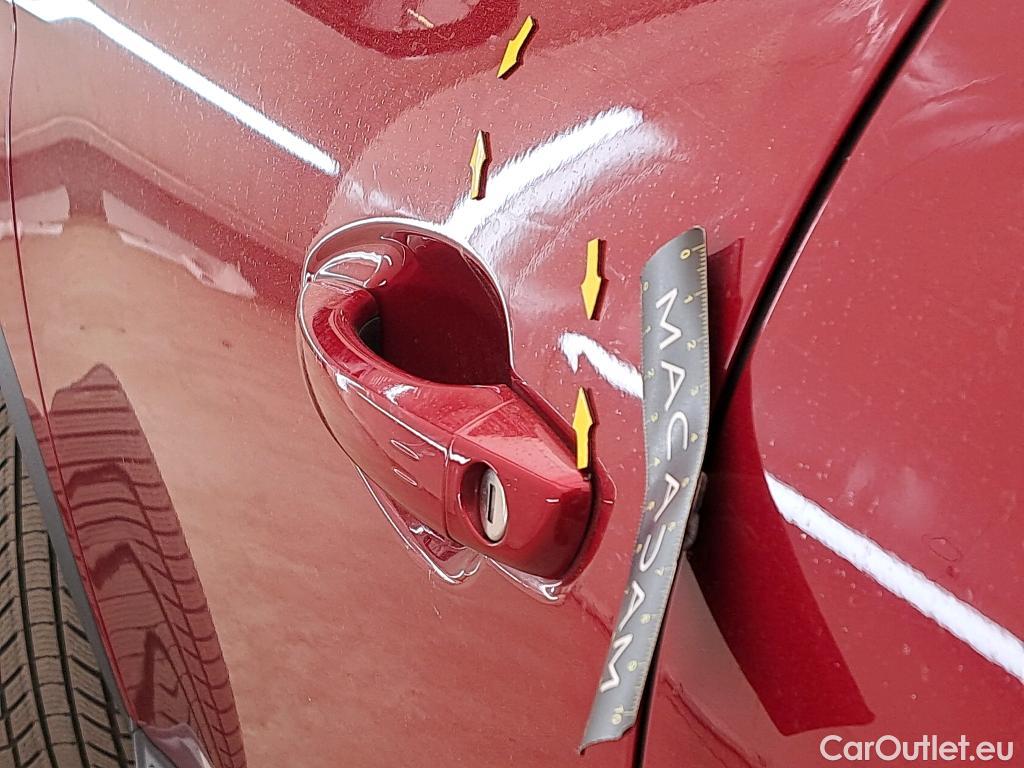  Peugeot  3008 PEUGEOT  / 2020 / 5P / SUV BlueHDi 180 S&S EAT8 GT #23