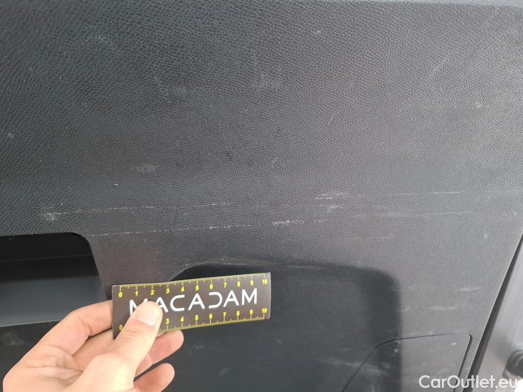  Peugeot  3008  Active Business 1.2 PureTech 130CV BVA8 E6d #19