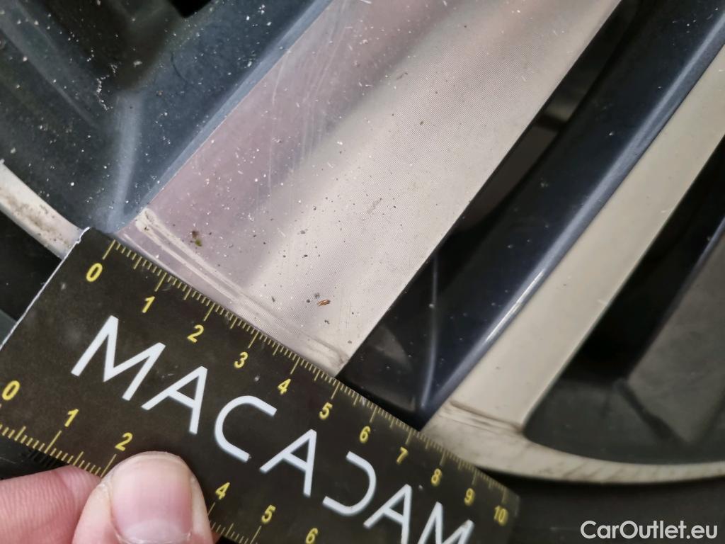  Peugeot  3008  Hybrid 225 Allure Pack 1.6 Plug-In 225CV BVA8 E6d / VO RECONDITIONNE - PHOTOS AVANT RECONDITIONNEMENT #28