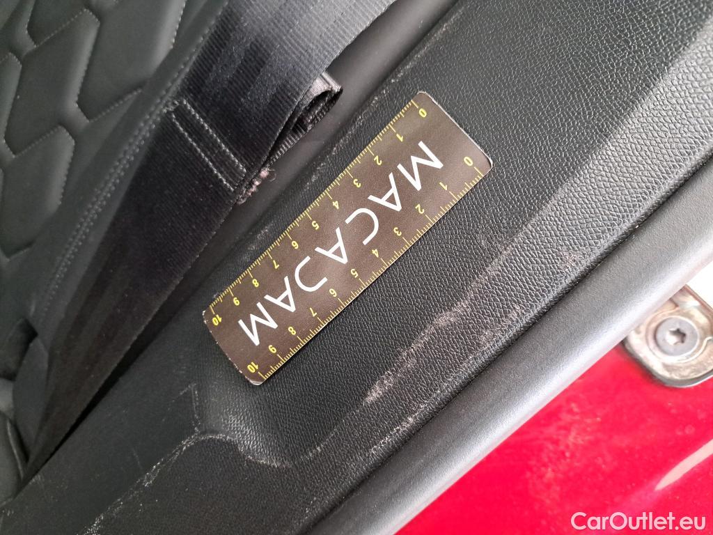  Peugeot  3008 PEUGEOT  / 2020 / 5P / SUV BlueHDi 180 S&S EAT8 GT #13