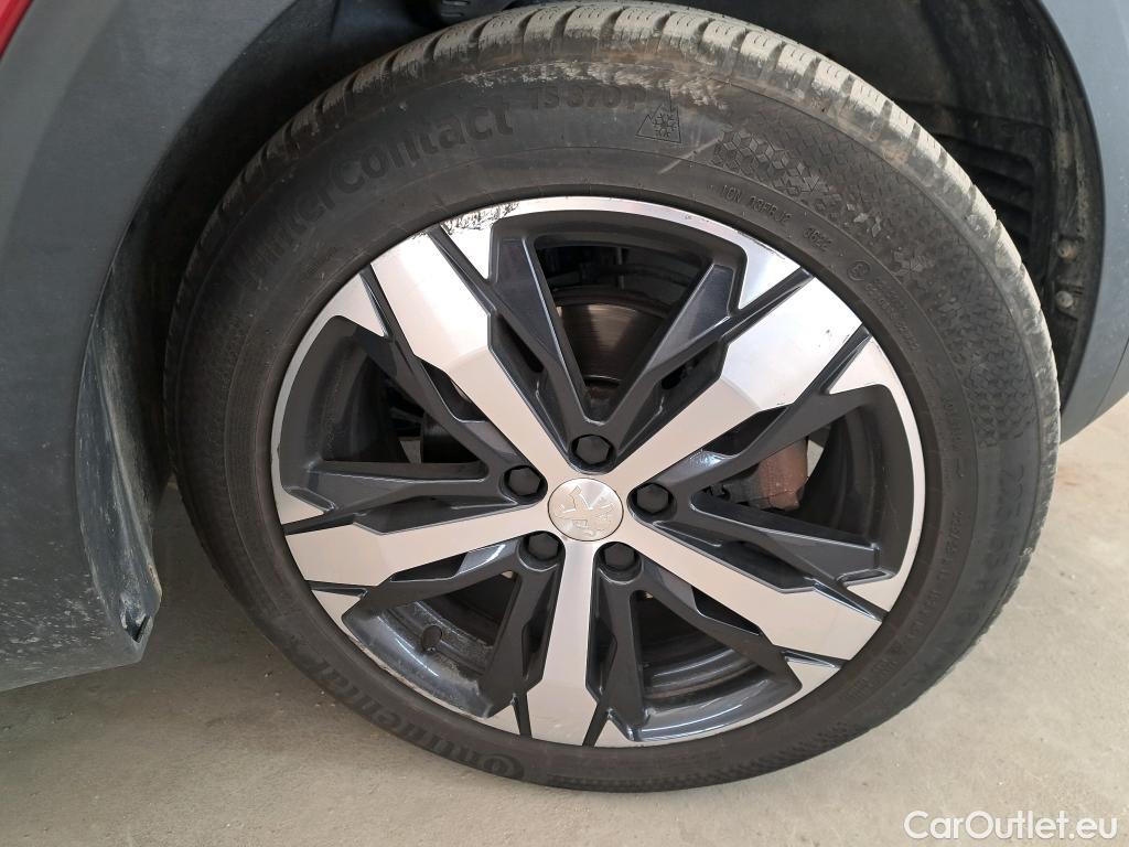  Peugeot  3008 PEUGEOT  / 2020 / 5P / SUV BlueHDi 180 S&S EAT8 GT #9