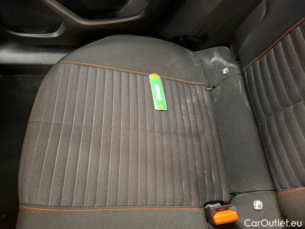  Peugeot  2008 PEUGEOT  / 2019 / 5P / Crossover PureTech 100 S&S ACTIVE BUSINESS #3