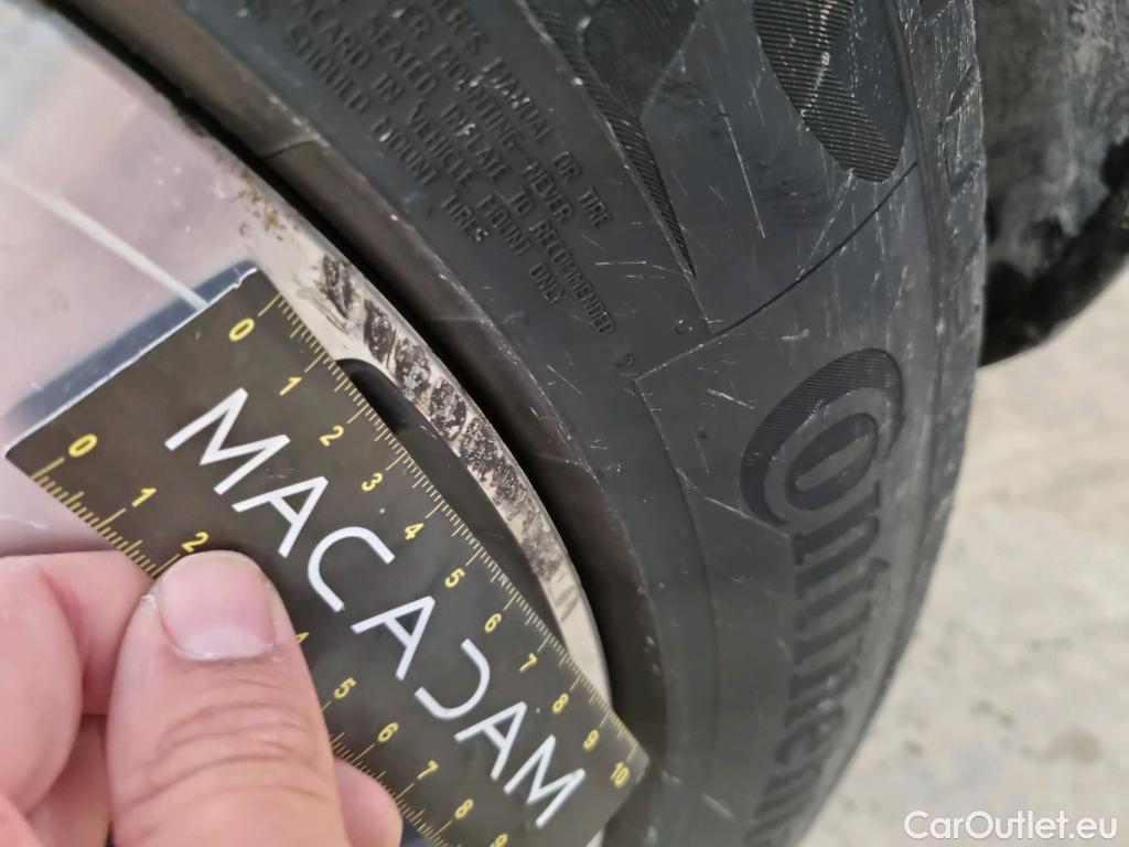  Peugeot  3008  Hybrid 225 Allure Pack 1.6 Plug-In 225CV BVA8 E6d / VO RECONDITIONNE - PHOTOS AVANT RECONDITIONNEMENT #34