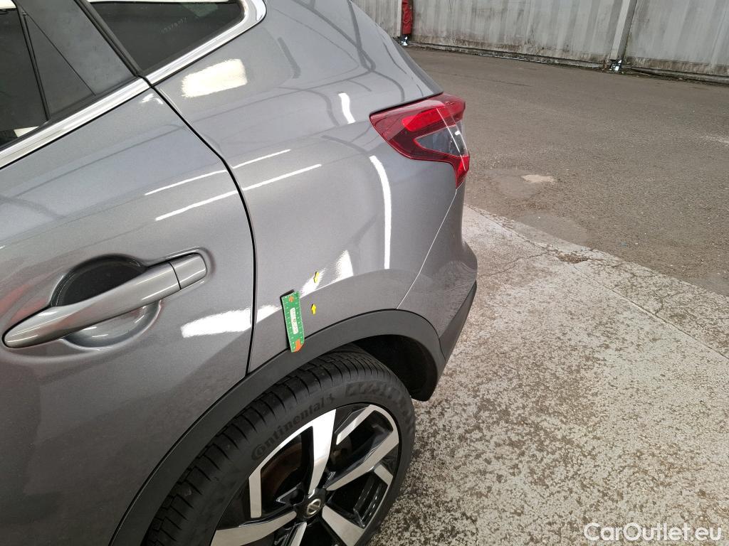  Nissan  Qashqai NISSAN  / 2017 / 5P / Crossover 1.3 DIG-T 140 Tekna #19