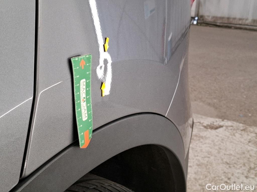  Nissan  Qashqai NISSAN  / 2017 / 5P / Crossover 1.3 DIG-T 140 Tekna #20