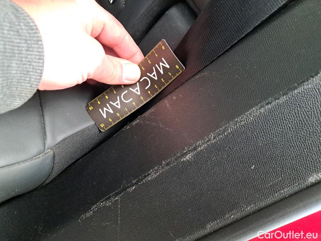  Peugeot  3008 PEUGEOT  / 2020 / 5P / SUV BlueHDi 180 S&S EAT8 GT #14