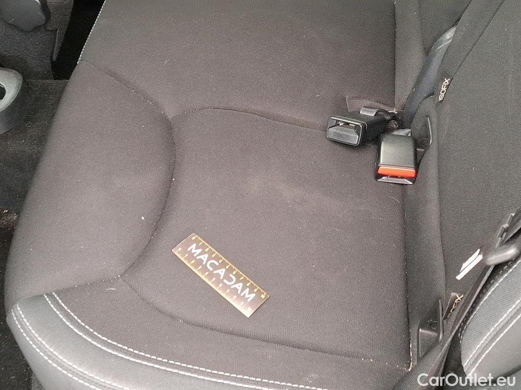  Renault  Clio RENAULT  5p Berline Business TCe 90 - 18 #29