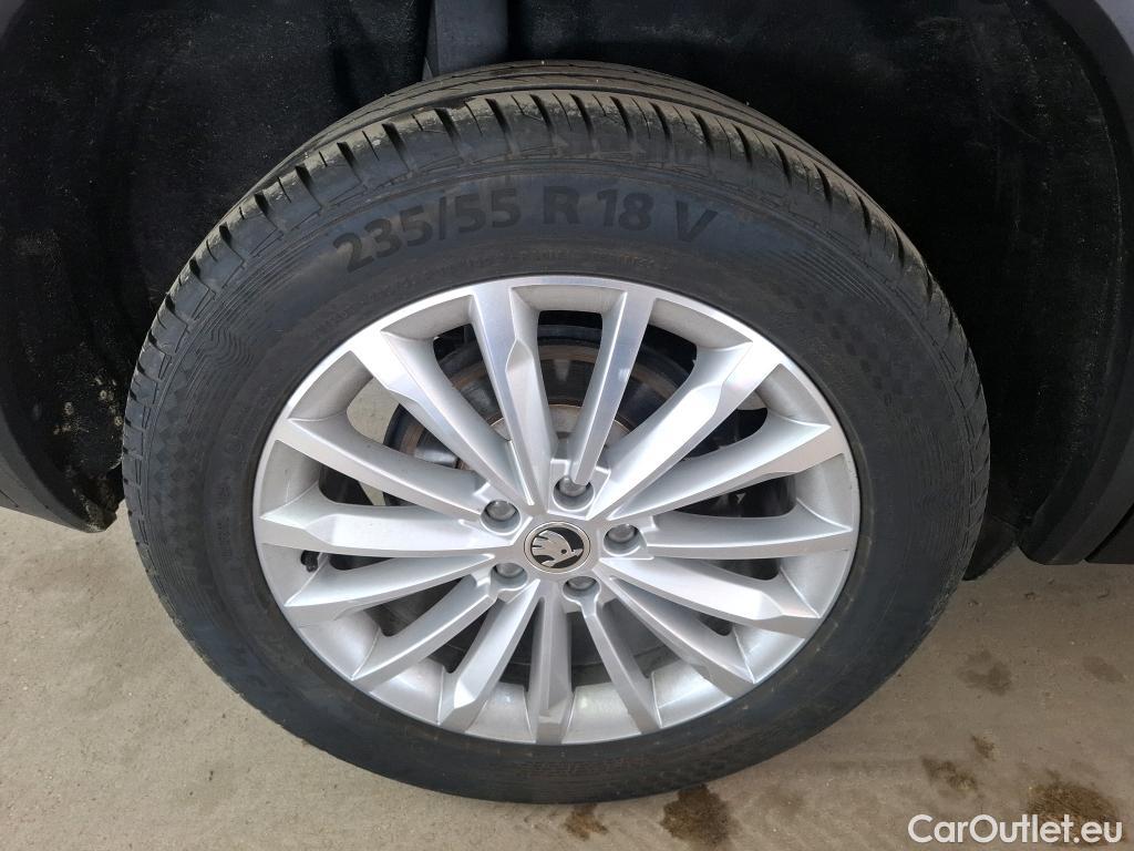  Skoda  Kodiaq SKODA  / 2016 / 5P / SUV 2.0 TDI 150 SCR DSG7 7 Pl. STYLE #17