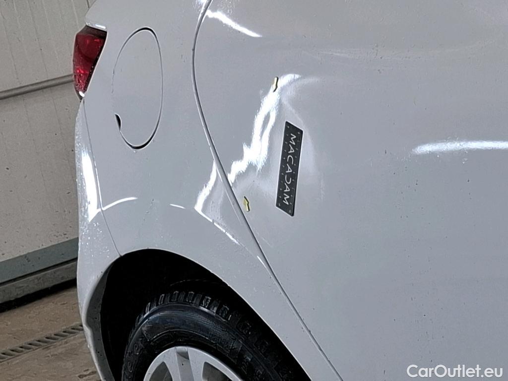  Renault  Clio RENAULT  / 2016 / 5P / Berline &Business TCe 90 #6