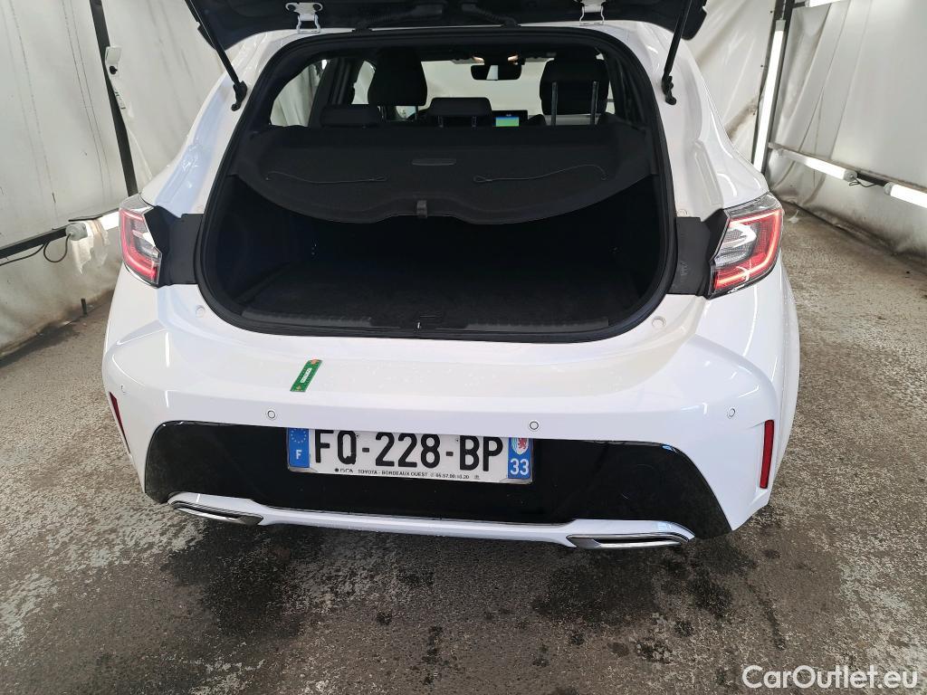  Toyota  Corolla TOYOTA  / 2018 / 5P / Berline Hybride 180h Dynamic Business #2