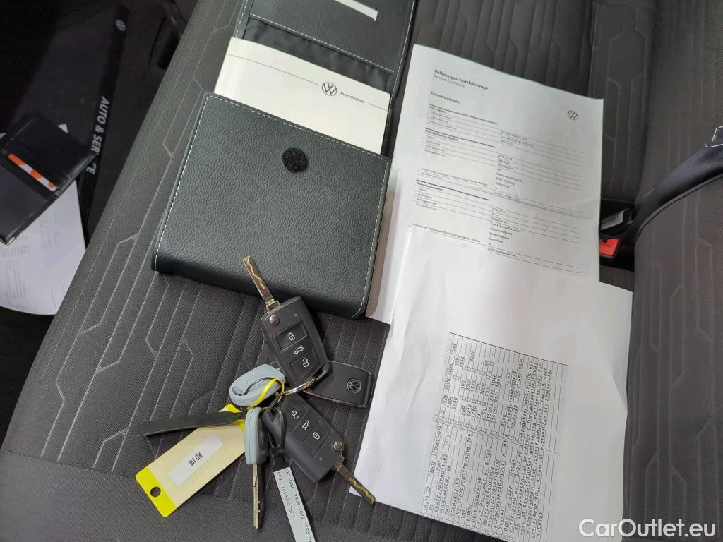  Volkswagen  Caravelle T6.1 DSG LANG  11 #6