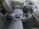  Volkswagen  Touran 2.0 TDI SCR DSG  17 #9