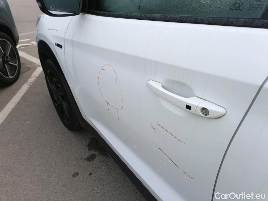  Hyundai  Tucson HYUNDAI  / 2018 / 5P / todoterreno 1.6 CRDI 100kW (136CV) 48V N-Line X 4X2 #5