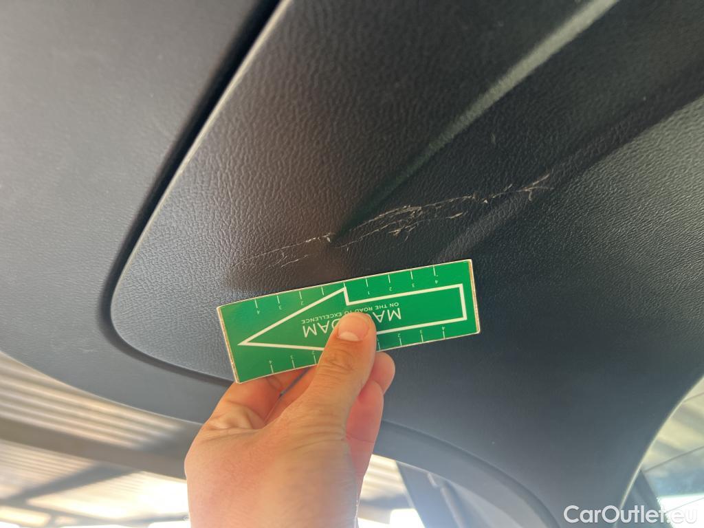  Nissan  Qashqai NISSAN  / 2021 / 5P / todoterreno DIG-T 103kW mHEV 4x2 Premiere Edition(SL) #13