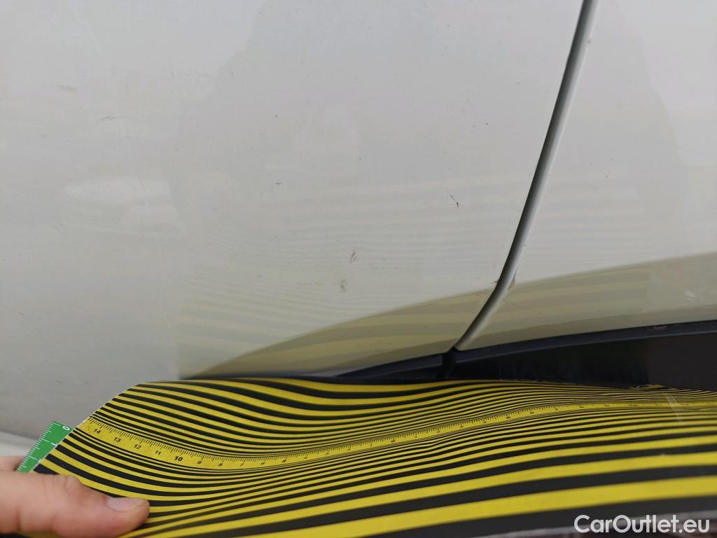  Nissan  Juke NISSAN  / 2019 / 5P / crossover DIG-T 84 kW (114 CV) DCT 7 V N-Connecta (AC) #24