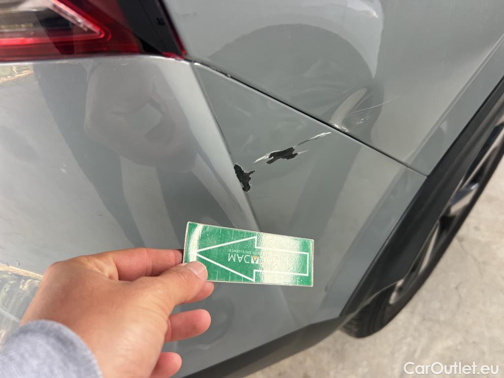  Nissan  Qashqai NISSAN  / 2021 / 5P / todoterreno DIG-T 103kW mHEV 4x2 Premiere Edition(SL) #4