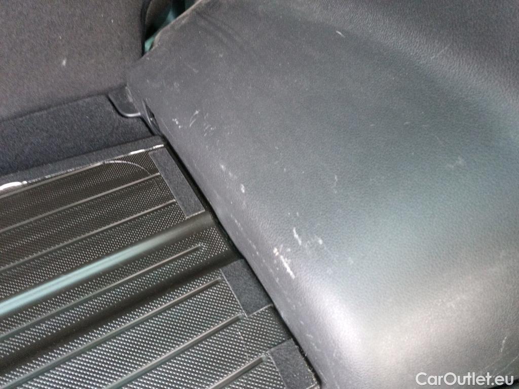  Hyundai  Tucson HYUNDAI  / 2018 / 5P / todoterreno 1.6 CRDI 100kW (136CV) 48V N-Line X 4X2 #22