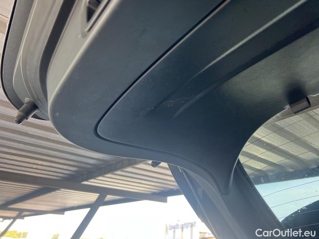  Nissan  Qashqai NISSAN  / 2021 / 5P / todoterreno DIG-T 103kW mHEV 4x2 Premiere Edition(SL) #12