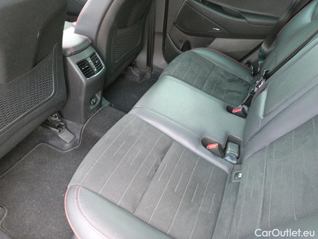  Hyundai  Tucson HYUNDAI  / 2018 / 5P / todoterreno 1.6 CRDI 100kW (136CV) 48V N-Line X 4X2 #14