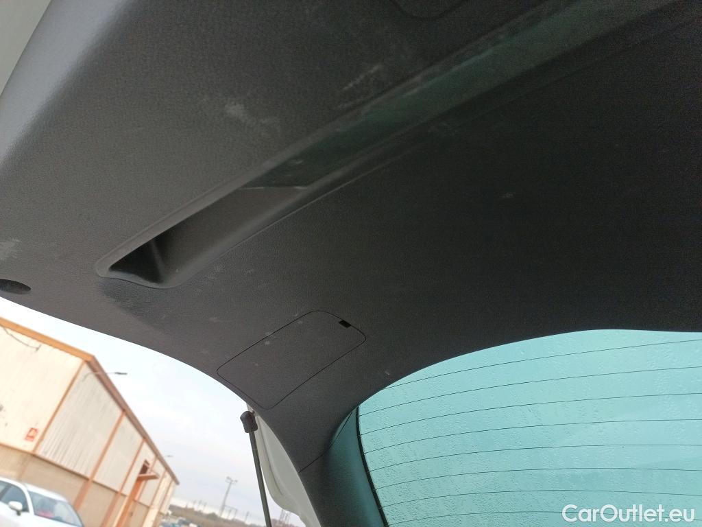  Hyundai  Tucson HYUNDAI  / 2018 / 5P / todoterreno 1.6 CRDI 100kW (136CV) 48V N-Line X 4X2 #18