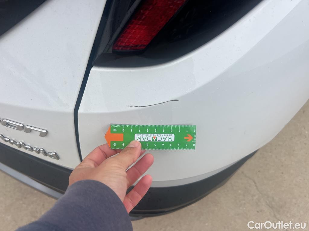  Hyundai  Tucson HYUNDAI  / 2020 / 5P / todoterreno 1.6 TGDI 169kW HEV Tecno Sky Auto #20