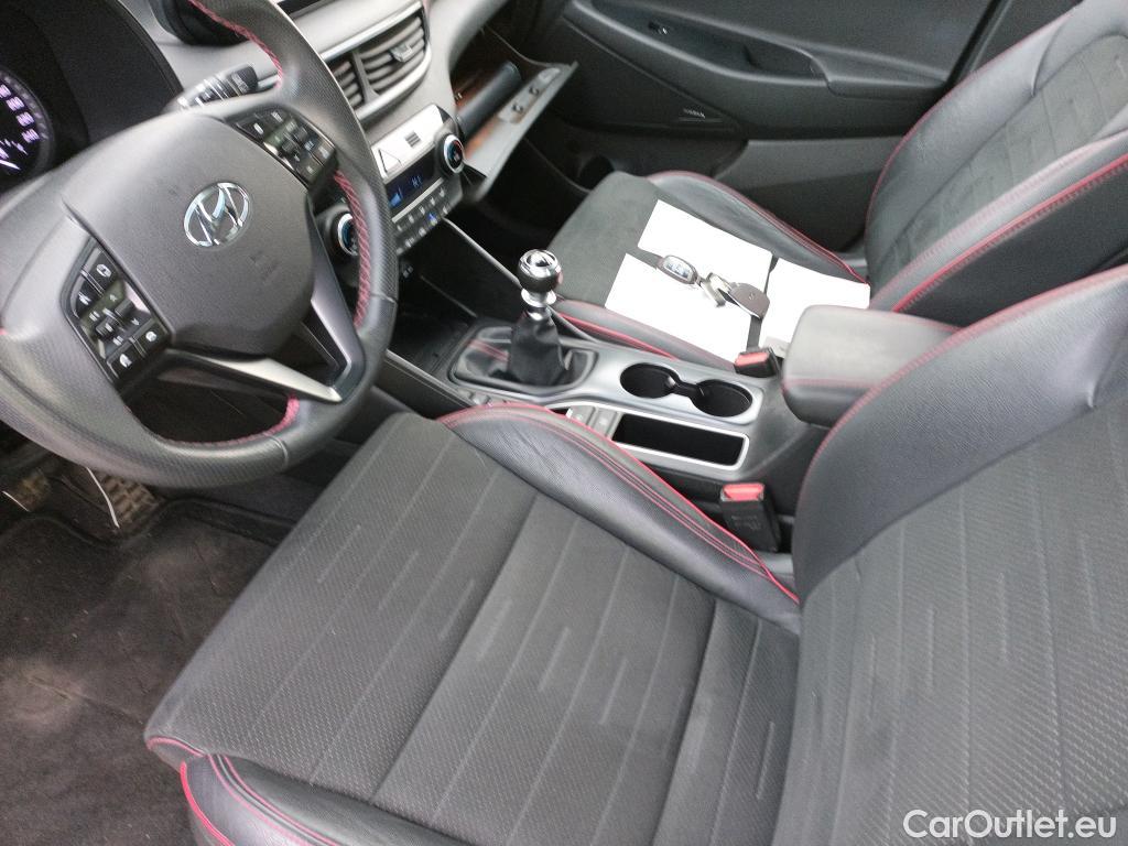  Hyundai  Tucson HYUNDAI  / 2018 / 5P / todoterreno 1.6 CRDI 100kW (136CV) 48V N-Line X 4X2 #13