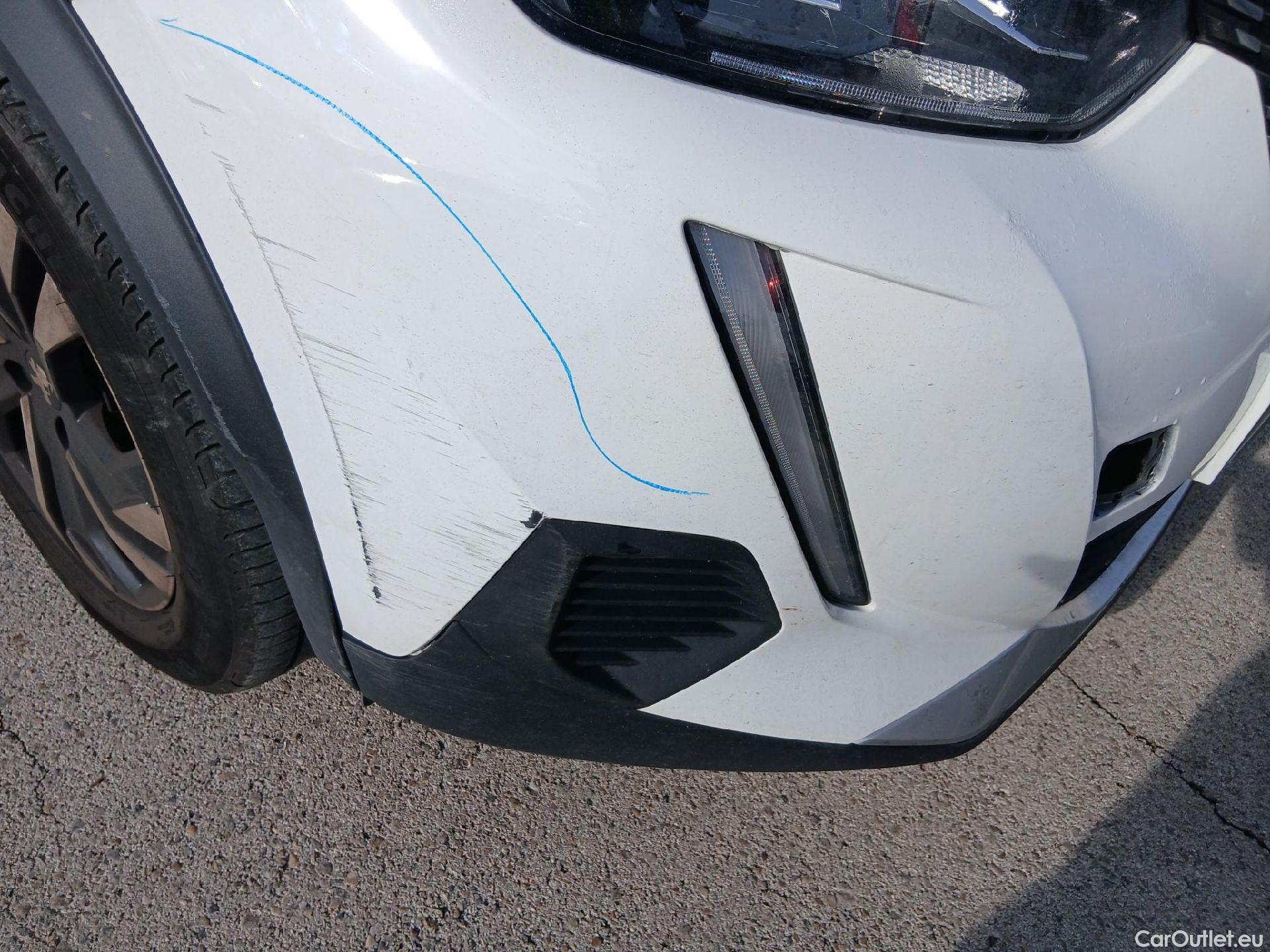  Peugeot  2008 PEUGEOT  / 2019 / 5P / todoterreno Allure BlueHDI 81kW (110CV) #13