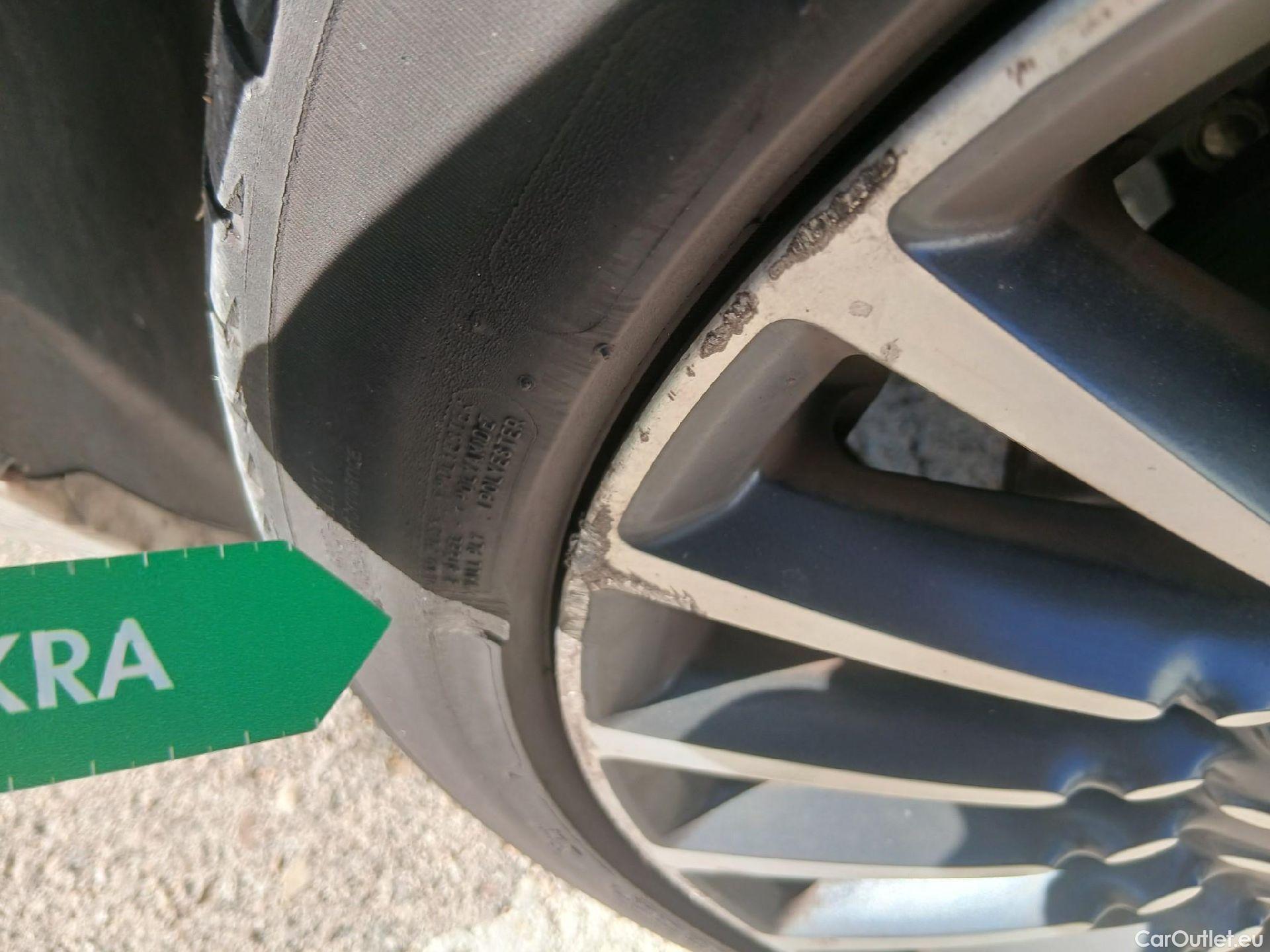  Fiat  500 FIAT  / 2015 / 3P / berlina con portón 1.2 8v 51kW (69CV) Mirror Fleet(SP) #9