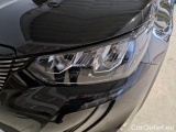  Peugeot  2008 PEUGEOT  / 2019 / 5P / CROSSOVER BLUEHDI 130 EAT8 ALLURE S/S AUT. #32