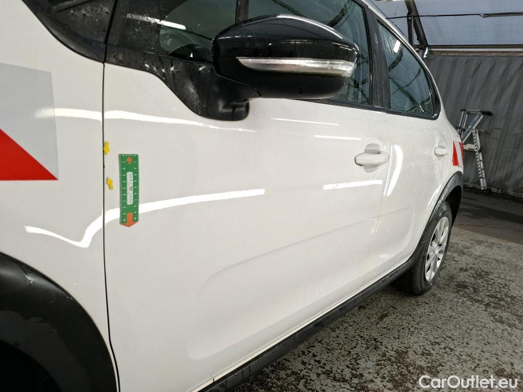  Citroen  C3  Société Feel 1.5 BlueHDI 100CV BVM5 E6dT #1