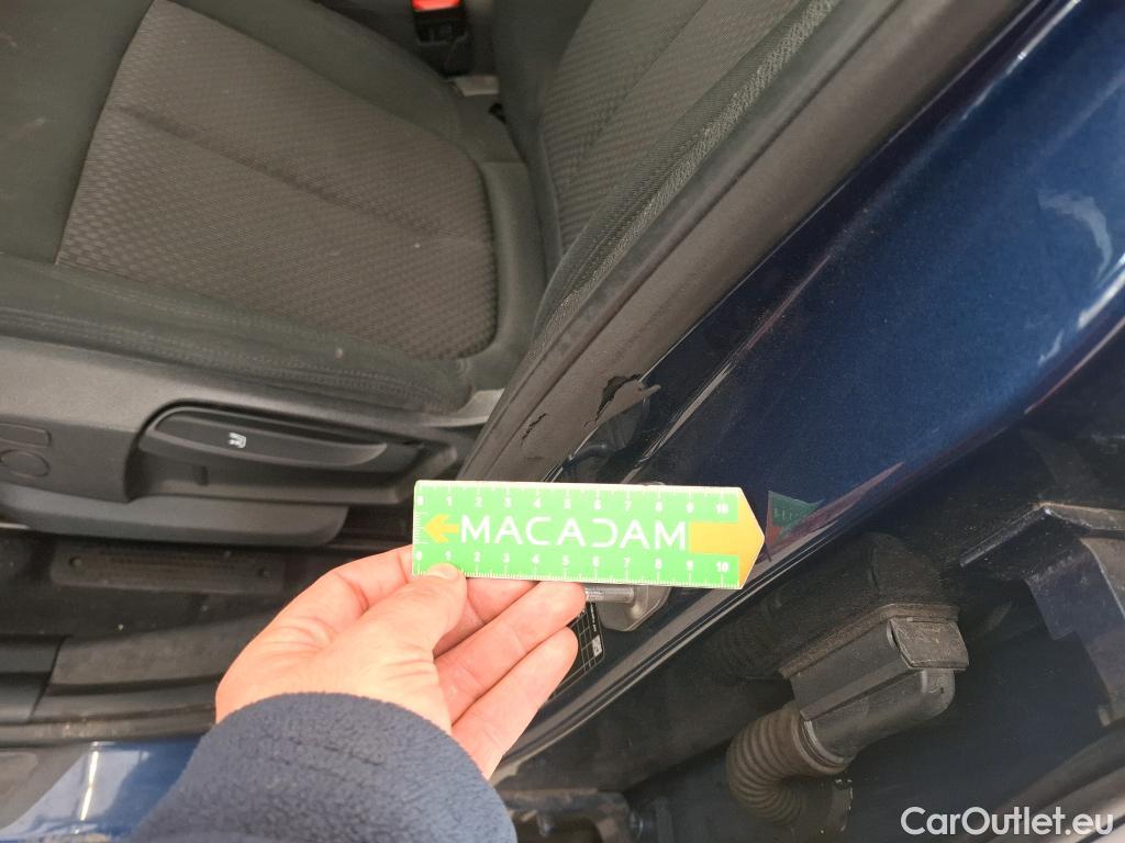  Bmw  X1 BMW  / 2019 / 5P / SUV sDrive16d Business Design DKG7 #26