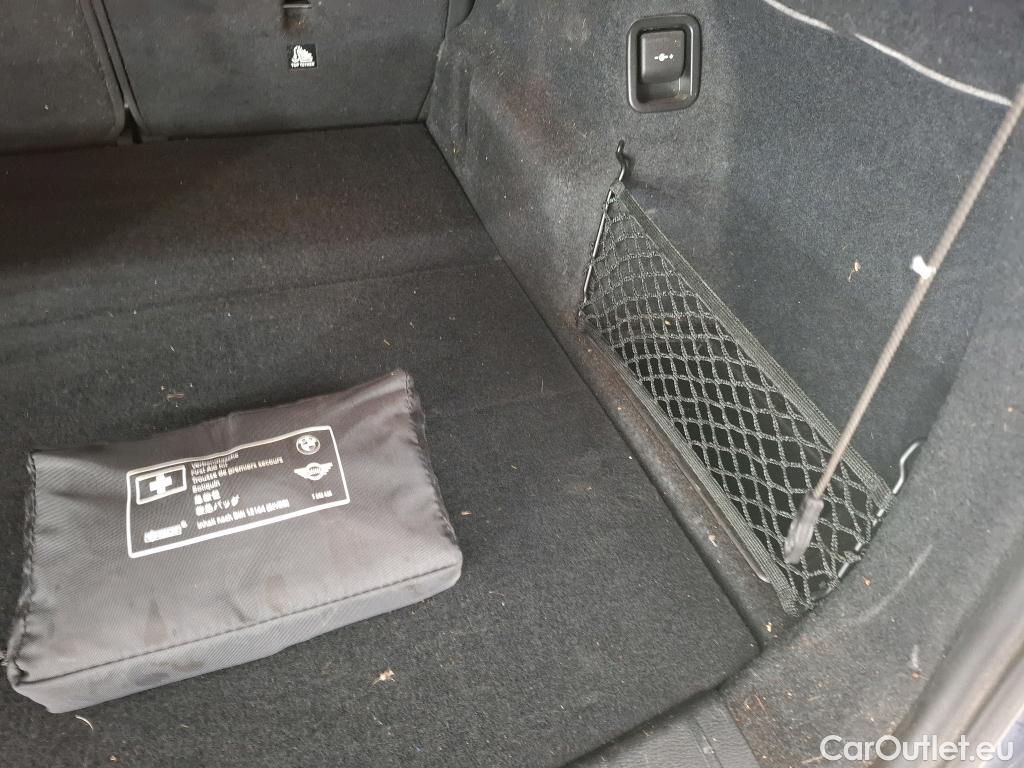  Bmw  X1 BMW  / 2019 / 5P / SUV sDrive16d Business Design DKG7 #29