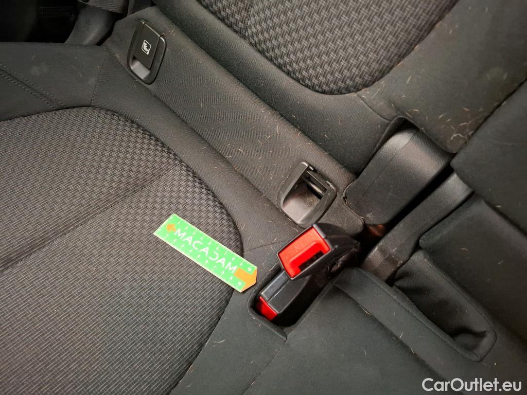  Bmw  X1 BMW  / 2019 / 5P / SUV sDrive16d Business Design DKG7 #50