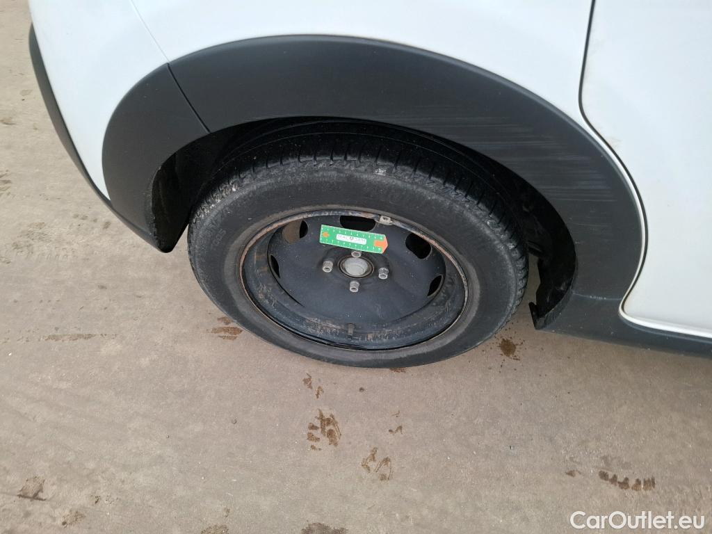  Citroen  C3  Feel 1.2 PureTech 80CV BVM5 E6 #5