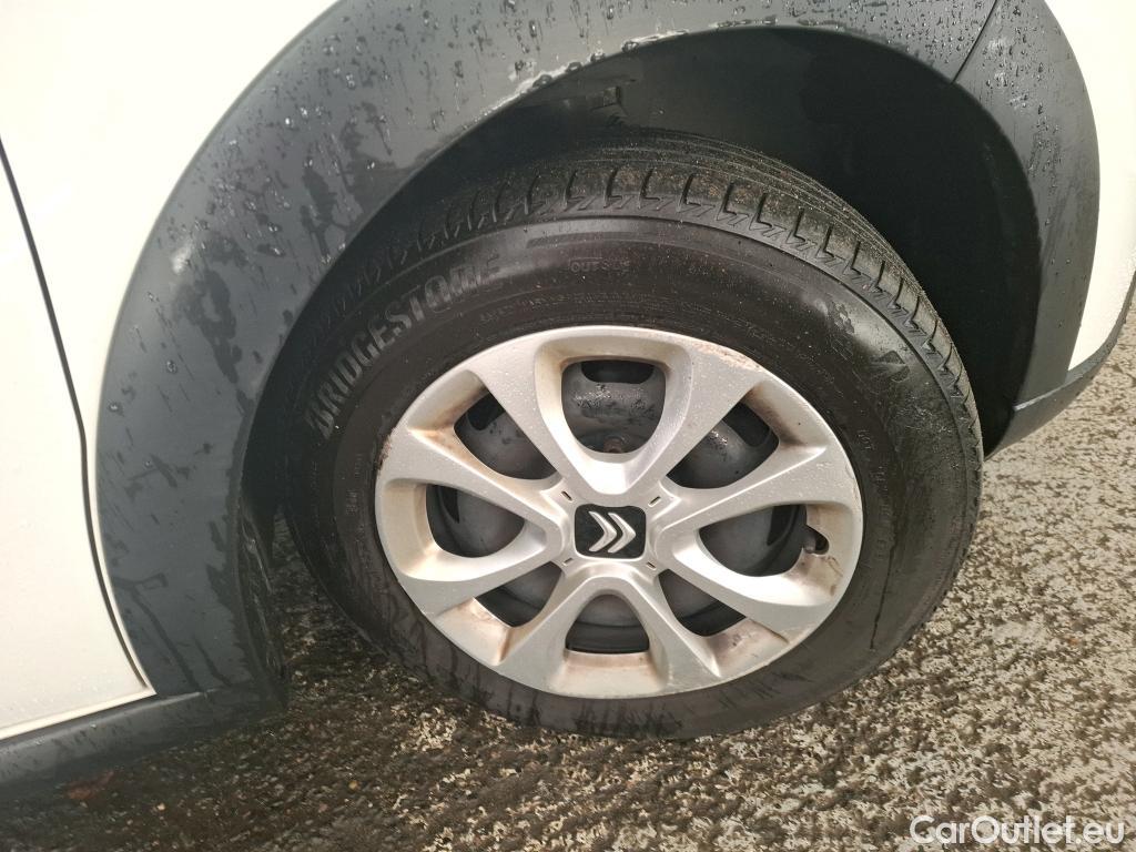  Citroen  C3  Feel Business 1.2 PureTech 80CV BVM5 E6d #1