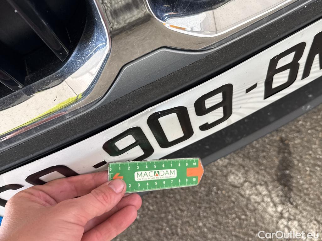  Bmw  Serie 1 BMW Série 1 / 2019 / 5P / Berline 116i DKG7 Business Design #2