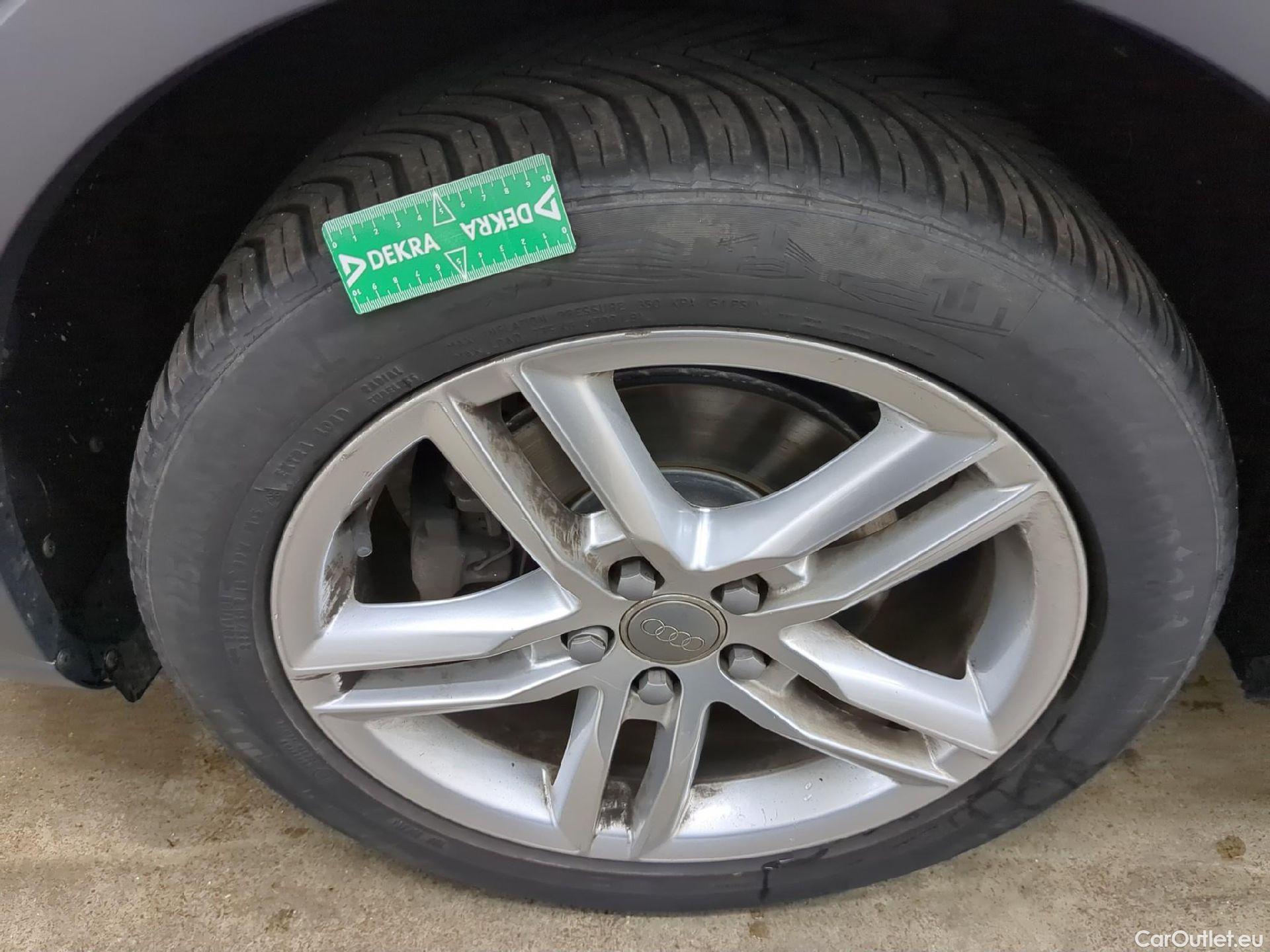  Audi  Q3  Ambition Luxe 1.4 TFSI 150CV BVA6 E6 #3