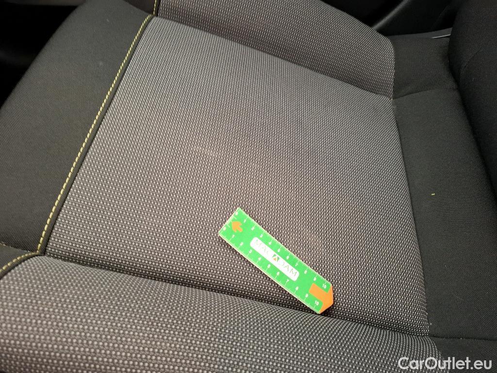  Citroen  C3  Feel 1.2 PureTech 80CV BVM5 E6 #10