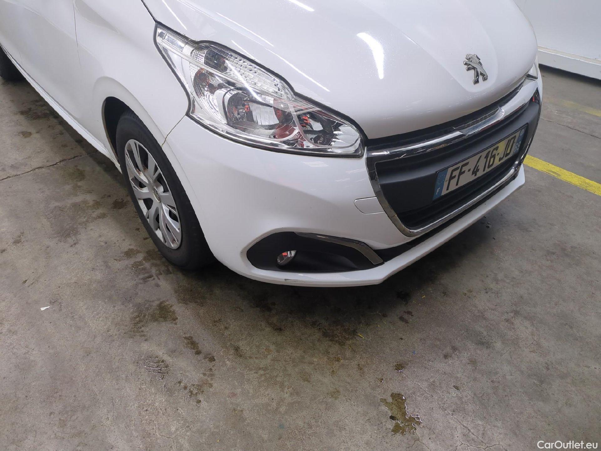  Peugeot  208  Affaire Premium Pack 1.2 80CV BVM5 E6dT #14