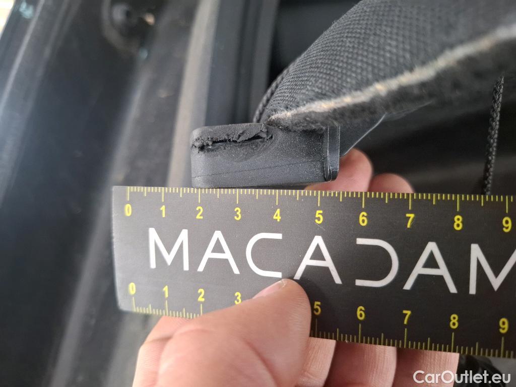  Mercedes  GLA MERCEDES-BENZ  / 2020 / 5P / SUV 1.3  250 e BUSINESS LINE DCT #23