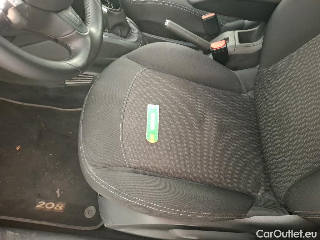  Peugeot  208  Active Business 1.5 HDi 100CV BVM5 E6dT #33