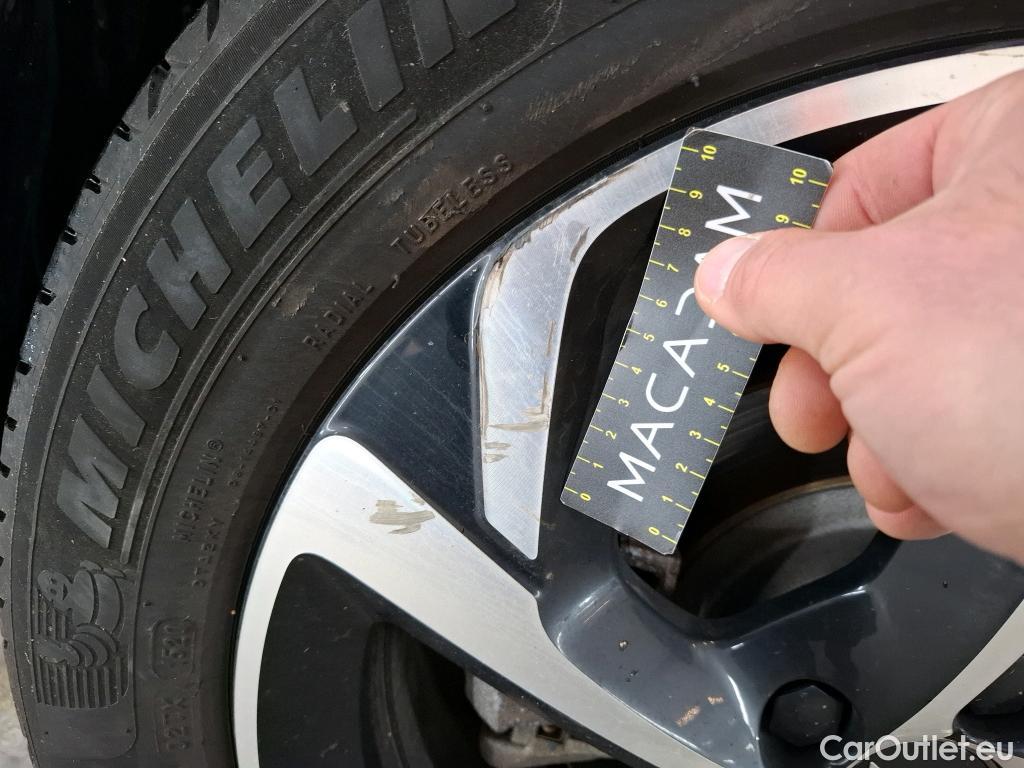  Citroen  C5  Aircross Shine 1.2 PureTech 130CV BVM6 E6dT #13