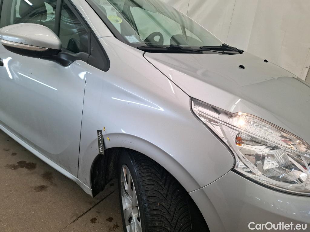 Peugeot  208  Affaire Premium 1.6 HDi 100CV BVM5 E6 #12