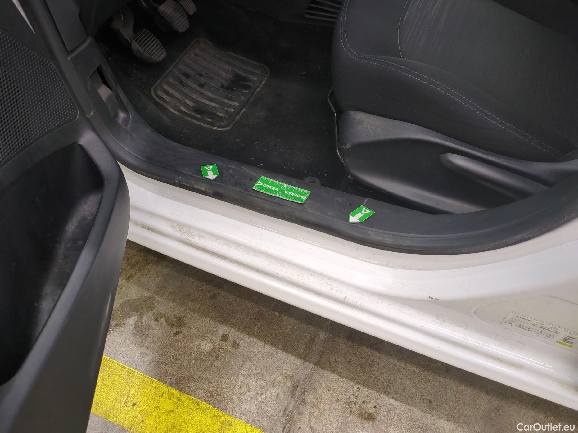  Peugeot  208  Affaire Premium Pack 1.2 80CV BVM5 E6dT #7