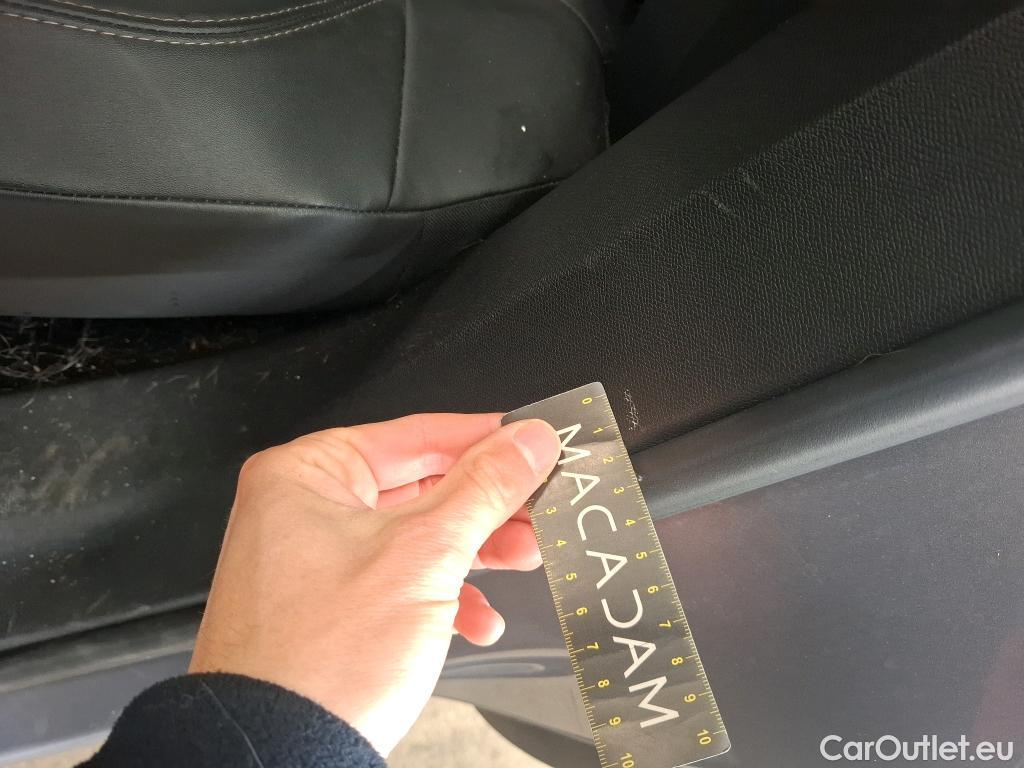  Peugeot  3008  Allure Business 1.2 PureTech 130CV BVA8 E6dT #27