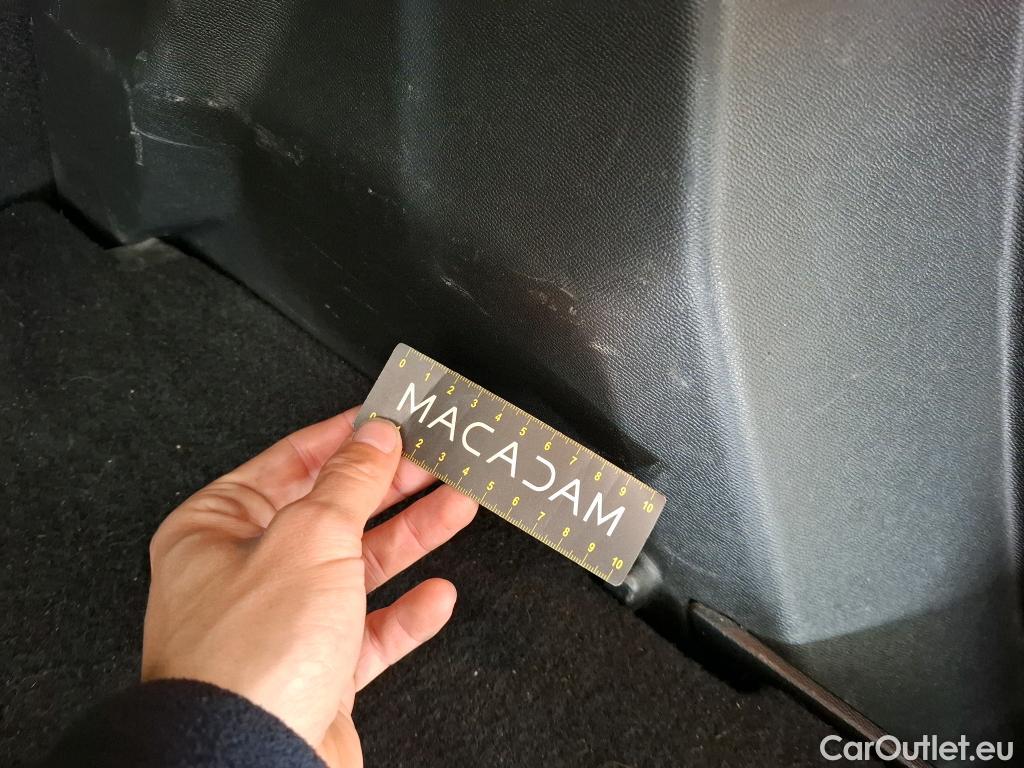  Peugeot  2008  Allure Pack 1.5 HDi 110CV BVM6 E6d #54