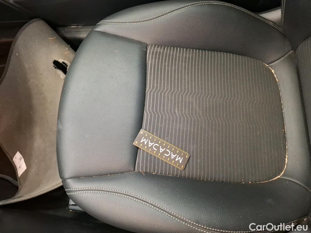  Mercedes  GLA MERCEDES-BENZ  / 2020 / 5P / SUV 1.3  250 e BUSINESS LINE DCT #21