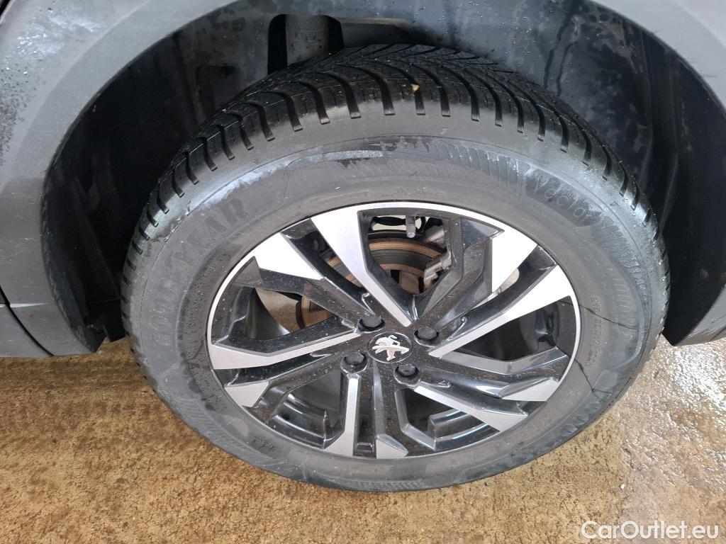  Peugeot  2008  Allure Pack 1.5 HDi 110CV BVM6 E6d #91