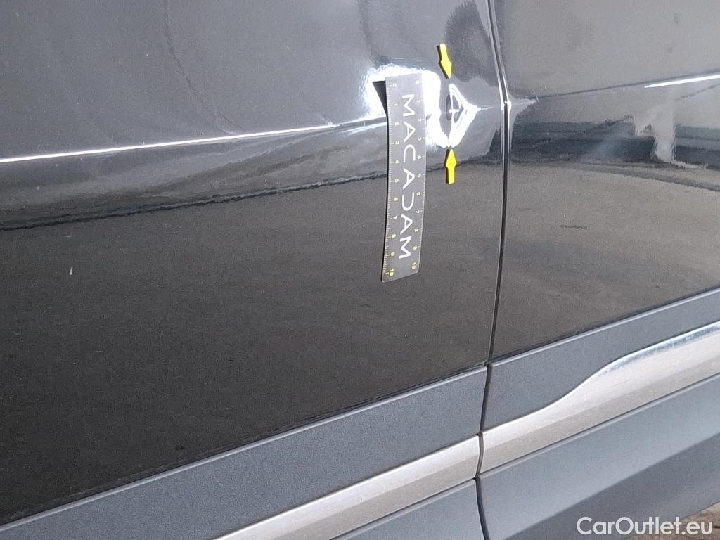  Mercedes  GLA MERCEDES-BENZ  / 2020 / 5P / SUV 1.3  250 e BUSINESS LINE DCT #13