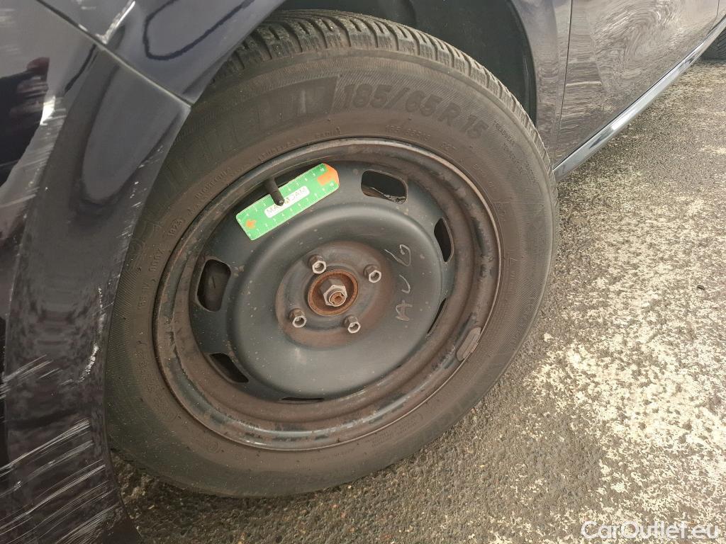  Peugeot  208  Active Business 1.5 HDi 100CV BVM5 E6dT #29